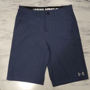 Boys Under Armour Shorts - Size 16